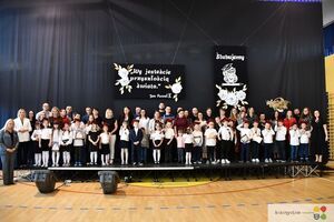 Pasowanie pierwszoklasistów na uczniów SP nr 4