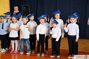 Pasowanie pierwszoklasistów na uczniów w SP nr 1