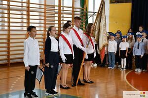 Pasowanie pierwszoklasistów na uczniów w SP nr 1