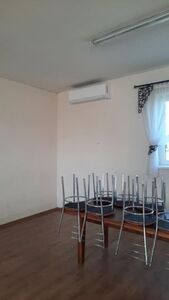 Nowa klimatyzacja w świetlicy w Wymysłowie - Fundusz Sołecki