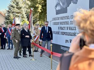 Odsłonięcie Muralu przy Szkole Podstawowej im. gen. W. Andersa w Nowem