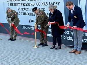 Odsłonięcie Muralu przy Szkole Podstawowej im. gen. W. Andersa w Nowem