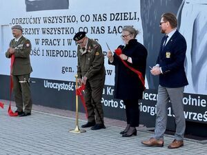 Odsłonięcie Muralu przy Szkole Podstawowej im. gen. W. Andersa w Nowem