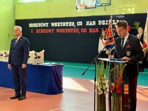 Odsłonięcie Muralu przy Szkole Podstawowej im. gen. W. Andersa w Nowem