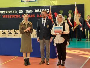 Odsłonięcie Muralu przy Szkole Podstawowej im. gen. W. Andersa w Nowem