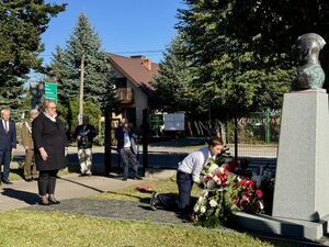 Odsłonięcie Muralu przy Szkole Podstawowej im. gen. W. Andersa w Nowem