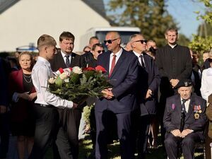 Odsłonięcie Muralu przy Szkole Podstawowej im. gen. W. Andersa w Nowem