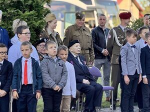 Odsłonięcie Muralu przy Szkole Podstawowej im. gen. W. Andersa w Nowem