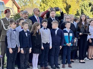 Odsłonięcie Muralu przy Szkole Podstawowej im. gen. W. Andersa w Nowem