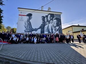 Odsłonięcie Muralu przy Szkole Podstawowej im. gen. W. Andersa w Nowem