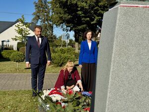 Odsłonięcie Muralu przy Szkole Podstawowej im. gen. W. Andersa w Nowem