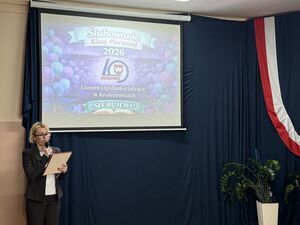 Ślubowanie klasy pierwszej w Liceum Ogólnokształcącym w Krośniewicach