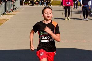 Janek przebiegł 10 km w 45 minut - III Bieg Doliną Rzeki Ochni w Kutnie