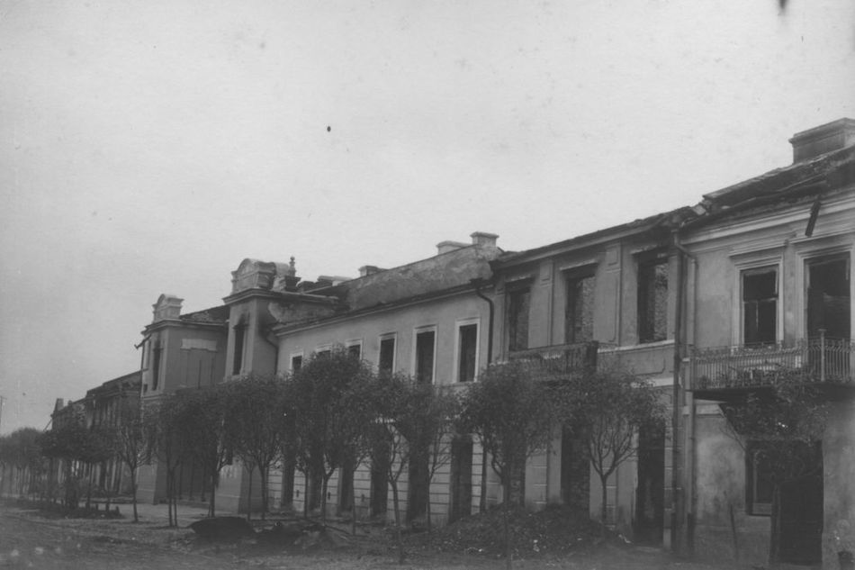 [MK/H/1695/016] Kamienice-pierzeja południowa rynku. Krasnystaw, lata 1914-1915.