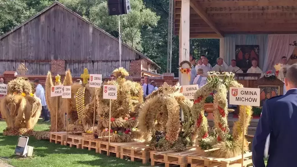 Gmina Niedźwiada na Dożynkach Powiatu Lubartowskiego w Ostrowie Lubelskim