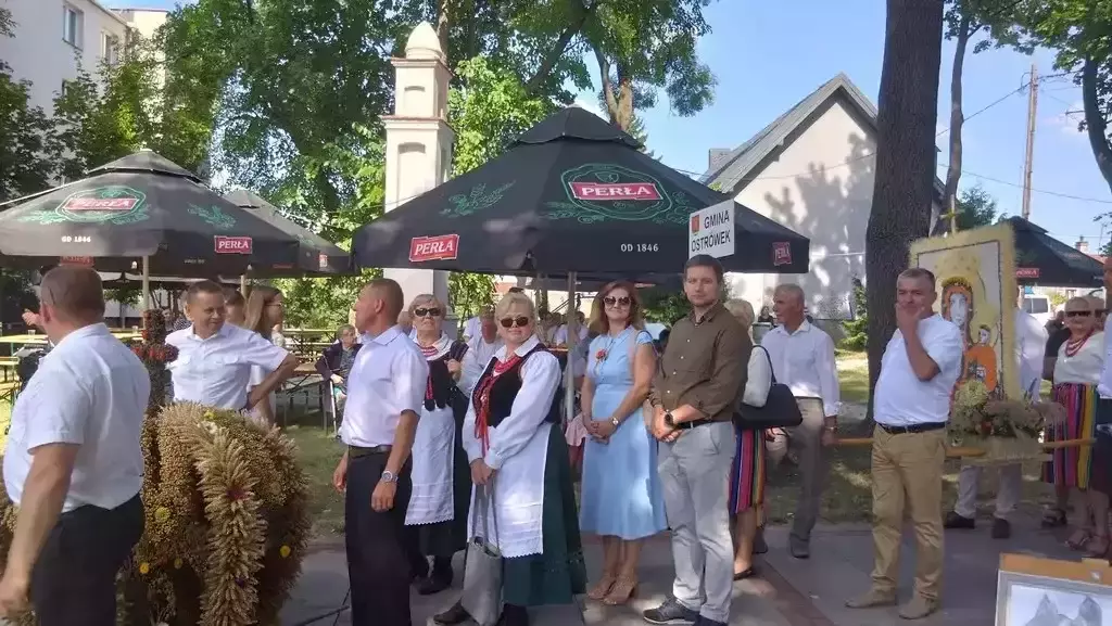 Gmina Niedźwiada na Dożynkach Powiatu Lubartowskiego w Ostrowie Lubelskim