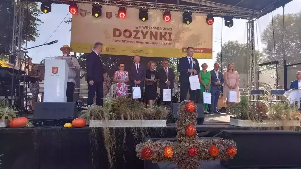 Gmina Niedźwiada na Dożynkach Powiatu Lubartowskiego w Ostrowie Lubelskim