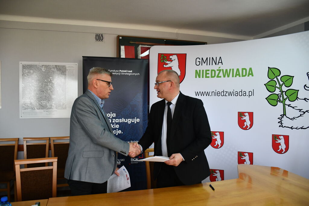 Podpisanie umów na realizację projektów dofinansowanych z Rządowego Funduszu Polski Ład Program Inwestycji Strategicznych.