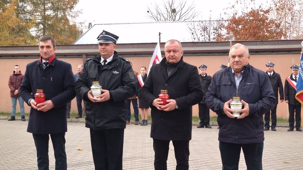 Obchody 106 rocznicy odzyskania przez Polskę niepodległości.