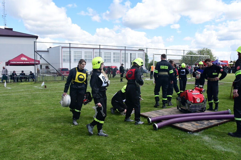 Gminne Zawody Sportowo-Pożarnicze OSP w Niedźwiadzie
