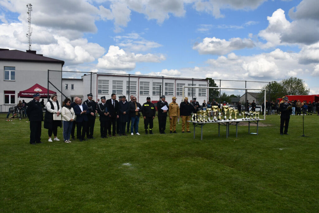 Gminne Zawody Sportowo-Pożarnicze OSP w Niedźwiadzie