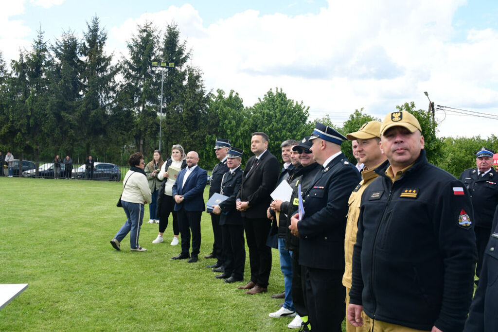 Gminne Zawody Sportowo-Pożarnicze OSP w Niedźwiadzie