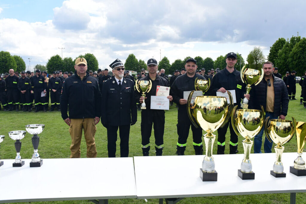 Gminne Zawody Sportowo-Pożarnicze OSP w Niedźwiadzie