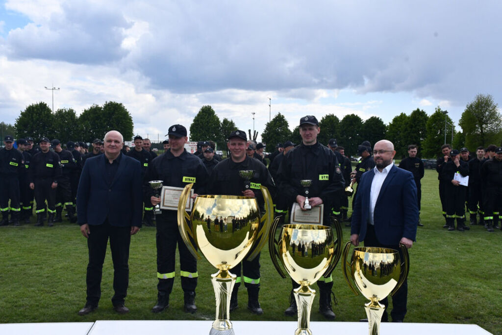 Gminne Zawody Sportowo-Pożarnicze OSP w Niedźwiadzie