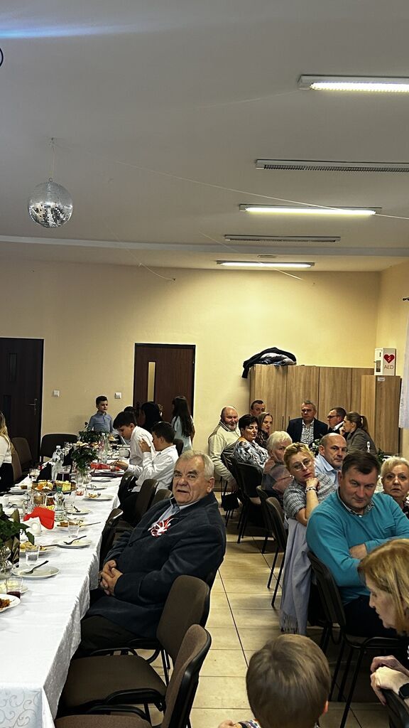 Uroczyste Obchody Święta Niepodległości zorganizowane przez Koło Gospodyń Wiejskich w Tarle