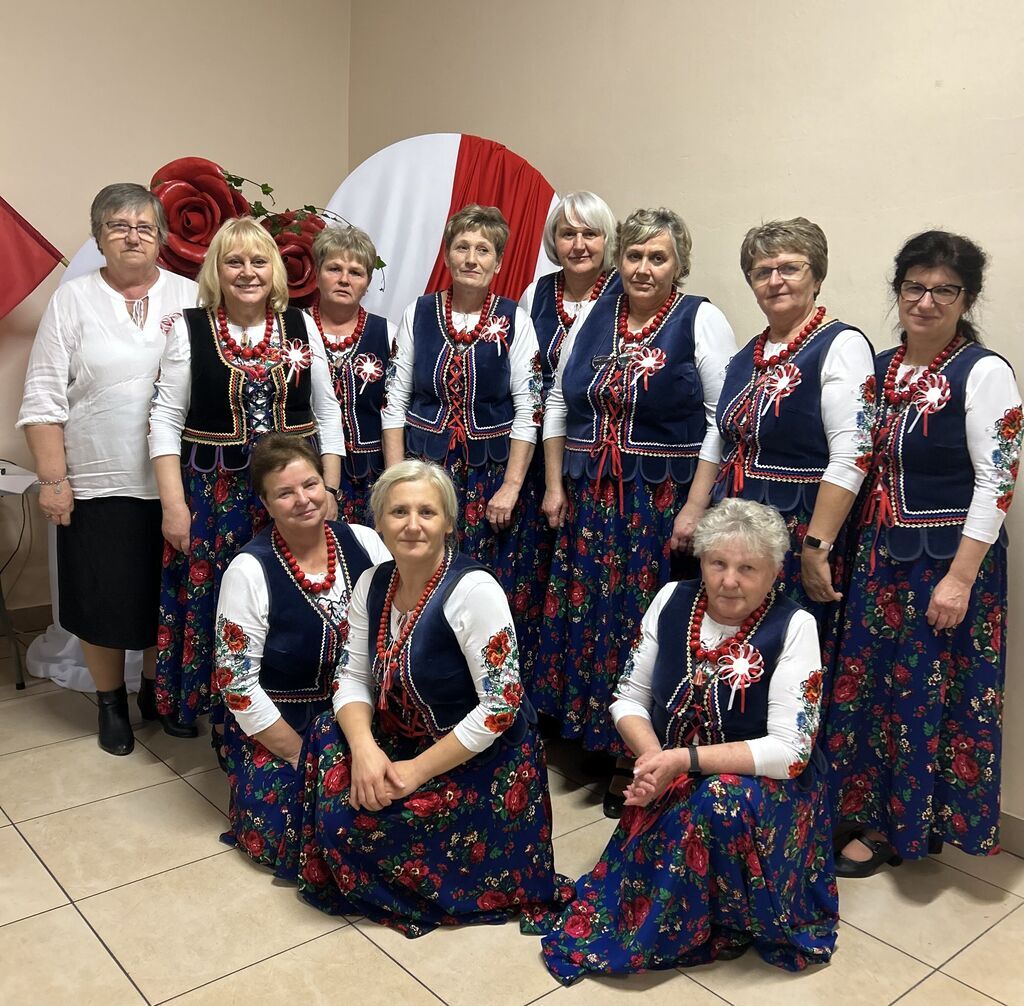 Uroczyste Obchody Święta Niepodległości zorganizowane przez Koło Gospodyń Wiejskich w Tarle