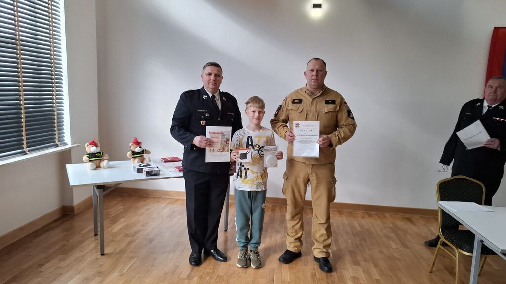 Eliminacje gminne 45 edycji Ogólnopolskiego Turnieju Wiedzy Pożarniczej pod hasłem „Młodzież Zapobiega Pożarom“ .