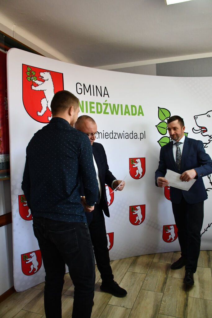 Uroczyste wręczenie nagród sportowcom z terenu Gminy Niedźwiada