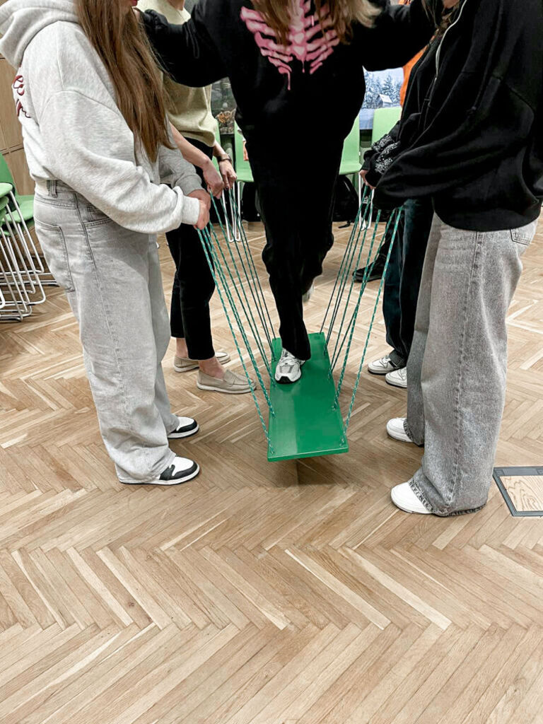 
                                                    Ogólnopolski Tydzień Kariery 2025 - Siła relacji w erze samotności
                                                