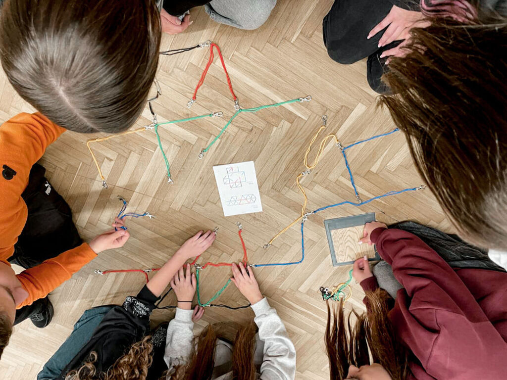 
                                                    Ogólnopolski Tydzień Kariery 2025 - Siła relacji w erze samotności
                                                