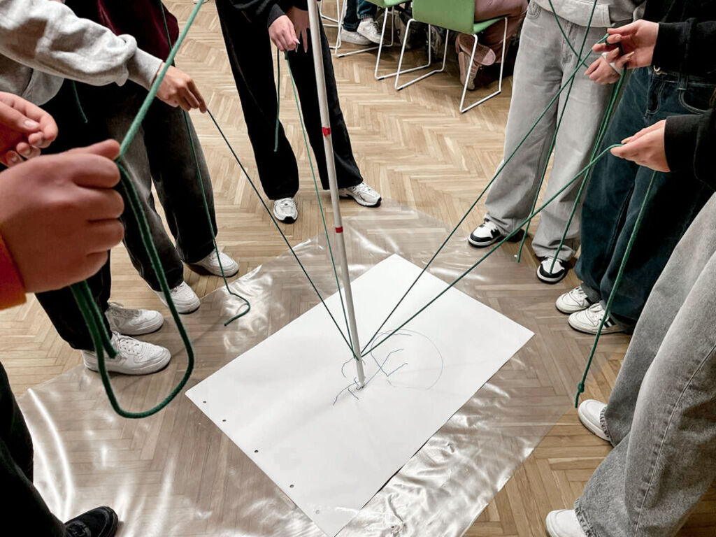 
                                                    Ogólnopolski Tydzień Kariery 2025 - Siła relacji w erze samotności
                                                