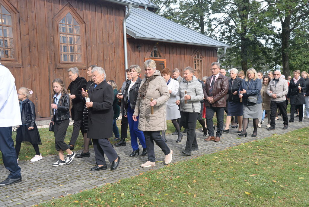 Renowacja Misji św. w kościele pw. MB Częstochowskiej w Lipinach Górnych