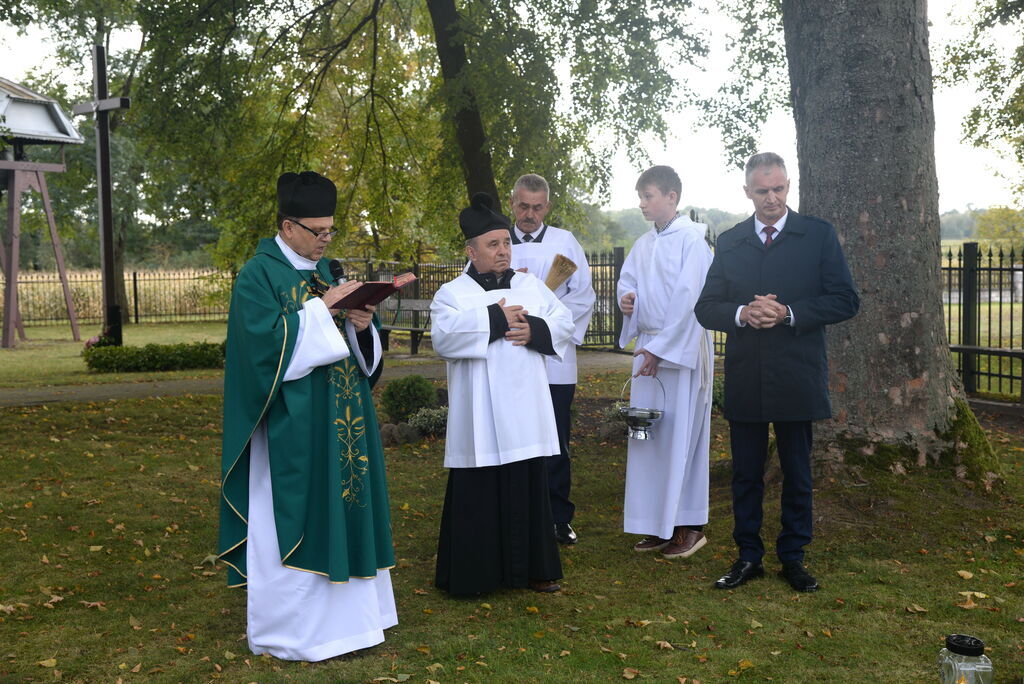 Renowacja Misji św. w kościele pw. MB Częstochowskiej w Lipinach Górnych