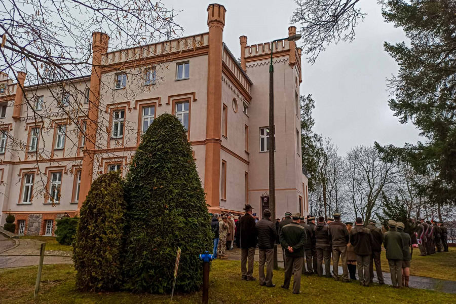 Odsłonięcie tablicy poświęconej prof. Zbigniewowi Relidze