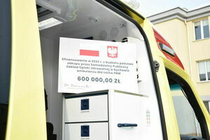 Bychawski szpital otrzymał nowoczesny ambulans