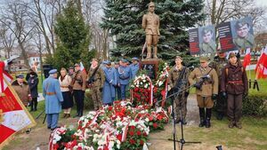 Odsłonięcie pomnika majora Hieronima Dekutowskiego  „Zapory