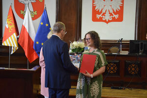 NAGRODY ZA OSIĄGNIĘCIA W DZIEDZINIE TWÓRCZOŚCI ARTYSTYCZNEJ UPOWSZECHNIANIA I OCHRONY KULTURY ORAZ NAGRODY ZA OSIĄGNIĘTE WYNIKI SPORTOWE ORAZ WYBITNE OSIĄGNIĘCIA W DZIAŁALNOŚCI SPORTOWEJ