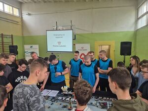 Powiatowy Konkurs Informatyczny - STARCIE ROBOTÓW