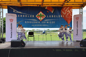 Lotniczy Dzień Dziecka w Radawcu – święto radości i podniebnych atrakcji
