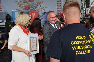 Tradycja i kreatywność w jednym – rozstrzygnięto Powiatowy Konkurs Wieńców Dożynkowych 2025!