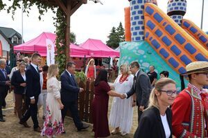 Dożynki Powiatowo-Gminne 2025 w Niedrzwicy Dużej - Korowód + oficjalna część