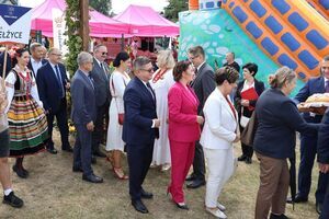 Dożynki Powiatowo-Gminne 2025 w Niedrzwicy Dużej - Korowód + oficjalna część
