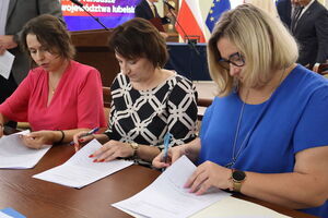 Podpisanie umowy na dofinansowanie tras o charakterze użyteczności publicznej