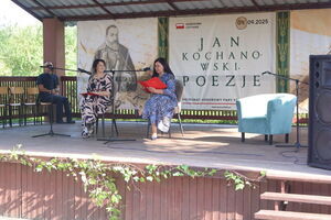 Czytanie poezji Jana Kochanowskiego w ramach akcji Narodowe Czytanie