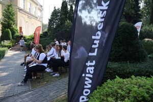 Czytanie poezji Jana Kochanowskiego w ramach akcji Narodowe Czytanie