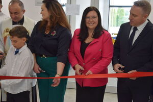 Otwarcie nowego budynku szkoły w Jakubowicach Konińskich